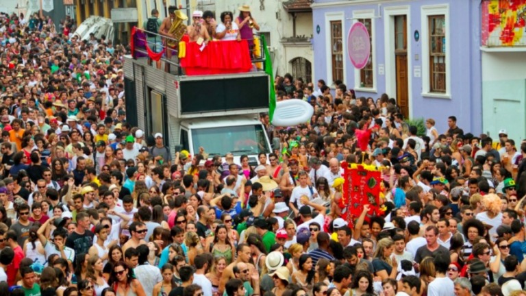 Além do RJ: veja quais capitais já cancelaram o carnaval de rua