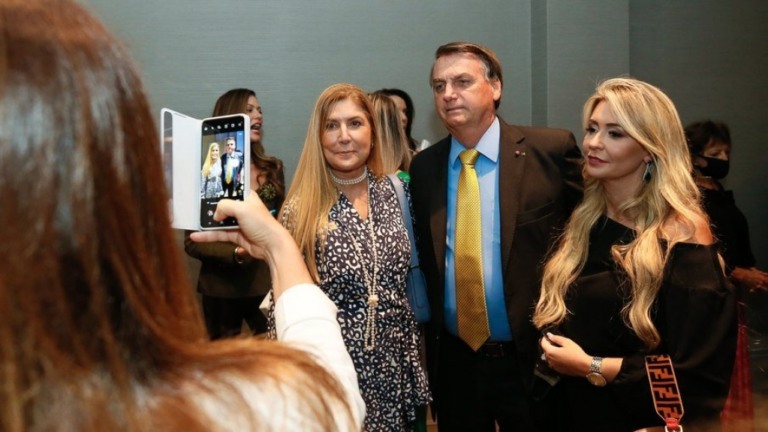 Refis: Bolsonaro veta medida que beneficiaria micro e pequena empresa
