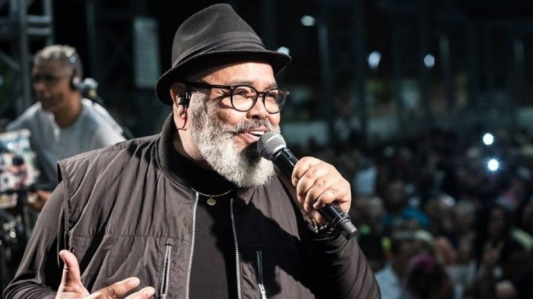 Covid-19: Jorge Aragão cancela shows e participação no Faustão