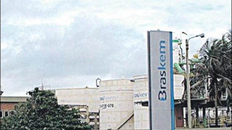 Petrobras quer vender 100% de participação na Braskem até março