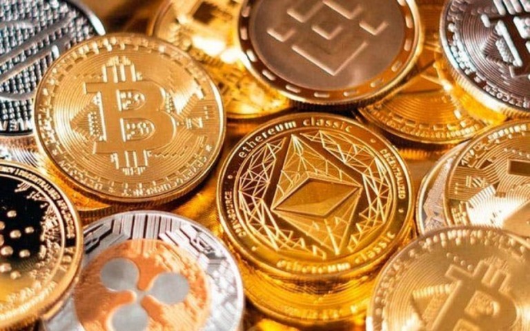 Brasileiros negociaram R$ 103,5 bi em criptomoedas em 2021