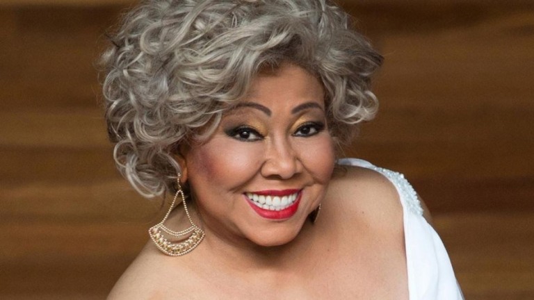 Alcione testa positivo para covid-19 e shows são adiados