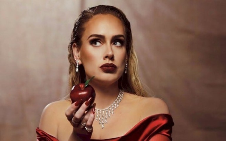 Adele lança o clipe oficial de "Oh My God"