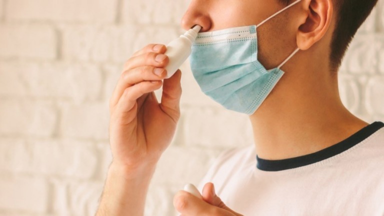 Covid-19: Spray nasal pode proteger contra variantes por até 8 horas