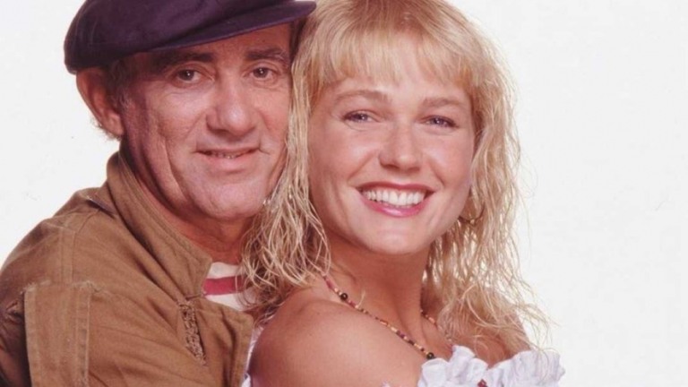 "É nítido meu amor por você", declara Xuxa a Renato Aragão