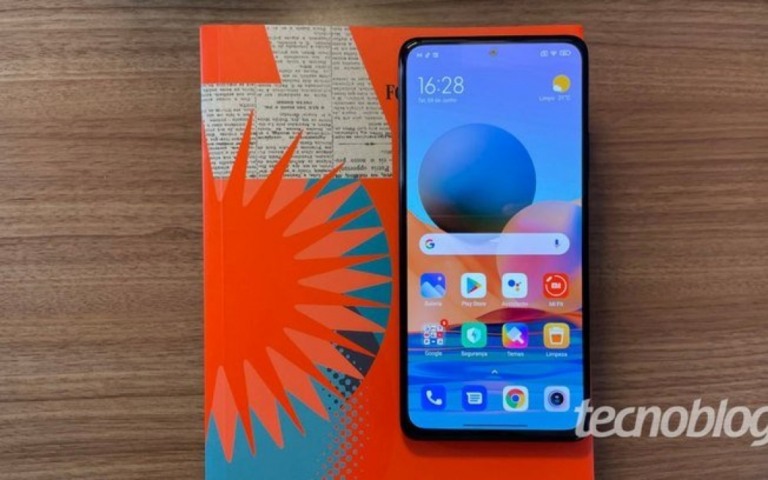 Leilão da Receita tem celular Xiaomi a partir de R$ 350, PS5 e iPhones