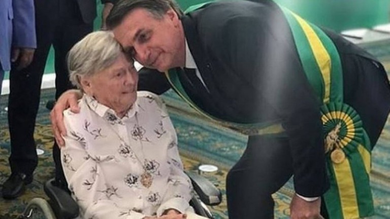 Bolsonaro cancela viagem à Guiana para ir ao enterro da mãe em SP