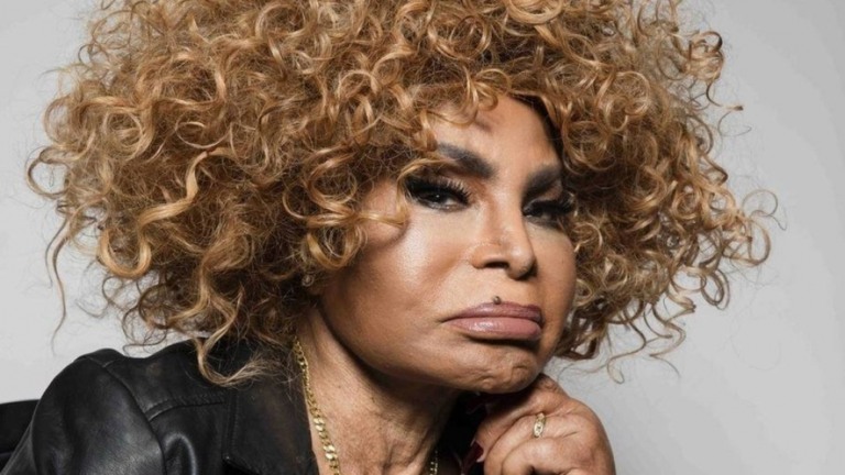 Músicas de Elza Soares tocam 600% a mais na morte da cantora