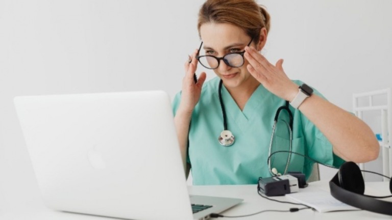 Telemedicina: fila de espera para planos de saúde ultrapassa 24h
