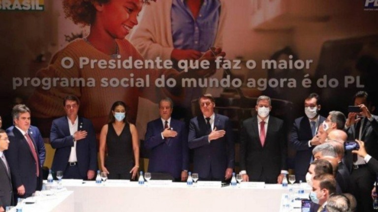 Orçamento: Bolsonaro mantém R$ 4,9 bilhões para o fundo eleitoral