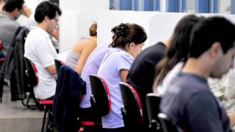 Orçamento 2022 prevê a abertura de 43.192 vagas por concurso público