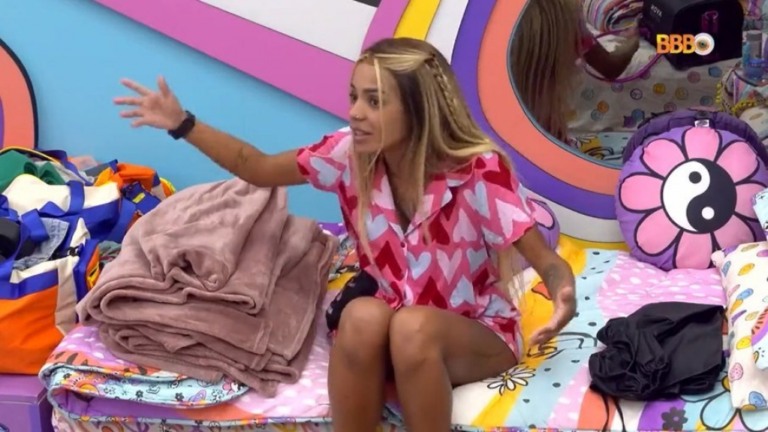 'BBB 22': Brunna reclama de cantoria e viraliza na web