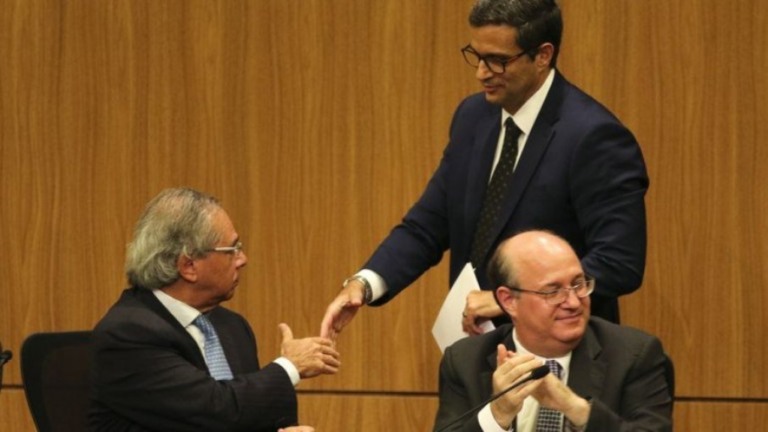 Inflação alta afeta Brasil e mundo; entenda os motivos