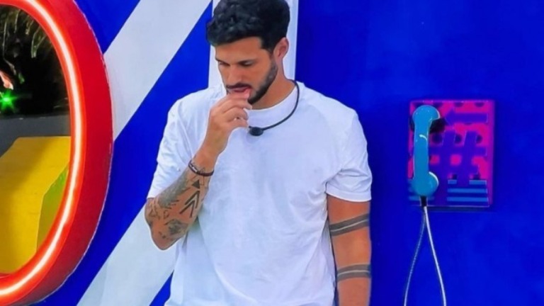 'BBB 22': Boninho promete trote no Big Fone