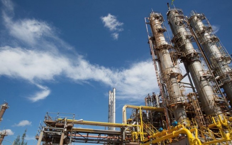 Petrobras e "Odebretch" desistem de oferta e ação da Braskem sobe 10%