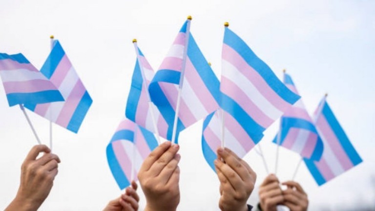 INSS: Como funciona a aposentadoria para pessoas trans?