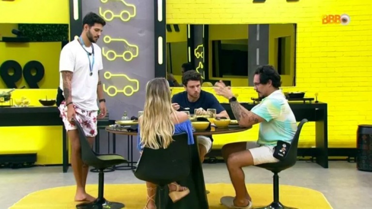 'BBB 22': Eliezer diz que Scooby "pode chegar à final"
