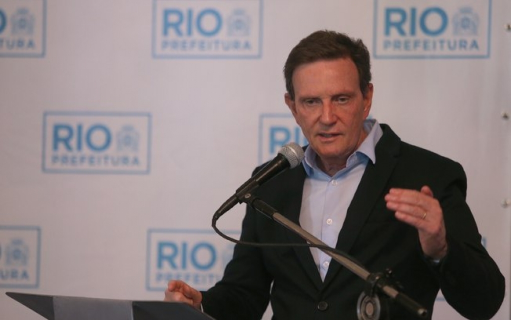 Crivella diz que  não vai ao Sambódromo, mas vai acompanhar o carnaval