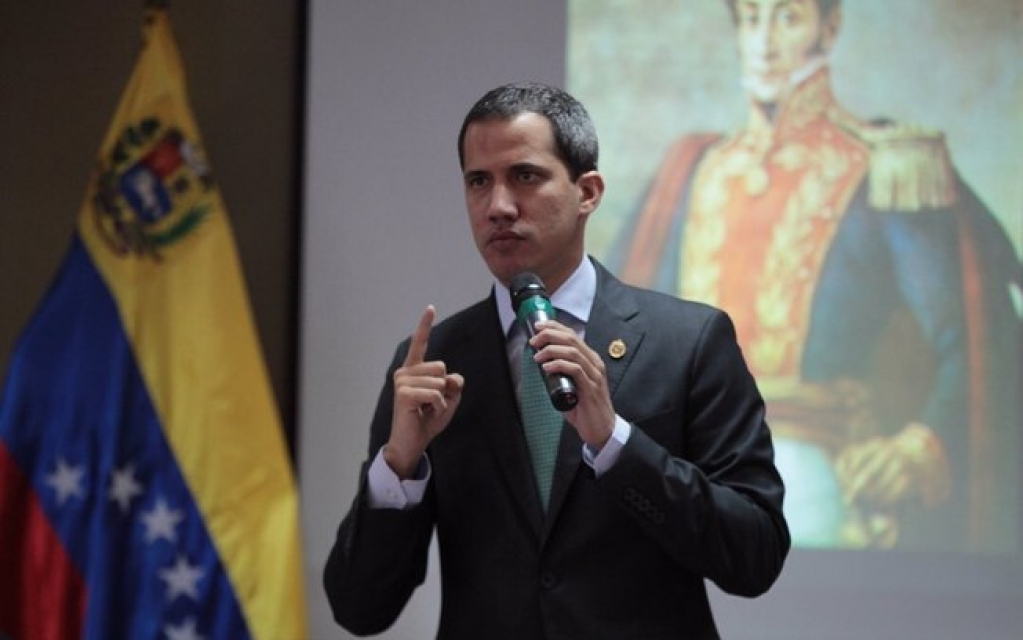 Guaidó acusa Maduro pelo sumiço de seu tio no aeroporto da Venezuela