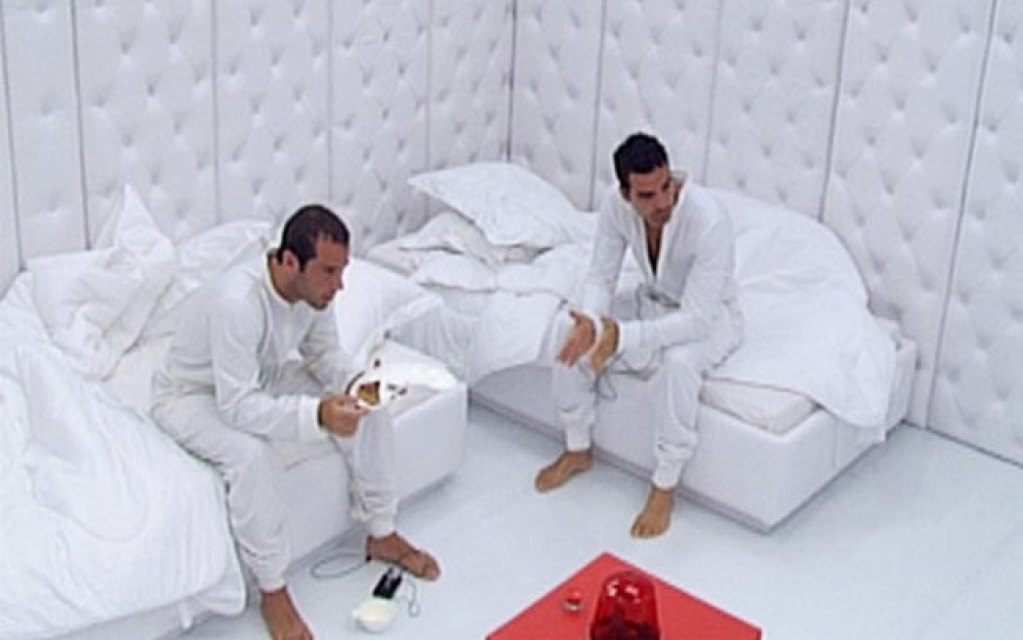 "BBB 20": Edição pode ter o temido Quarto Branco, diz Boninho "BBB 20": Edição pode ter o temido Quarto Branco, diz Boninho