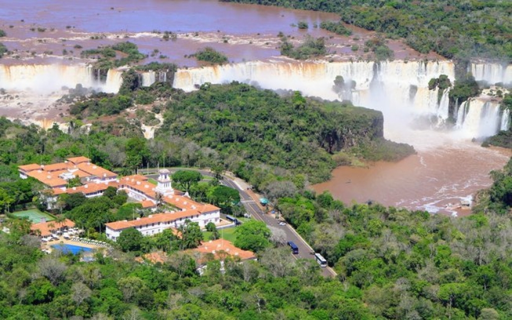 Conheça o único hotel 5 estrelas do Brasil, segundo a Forbes