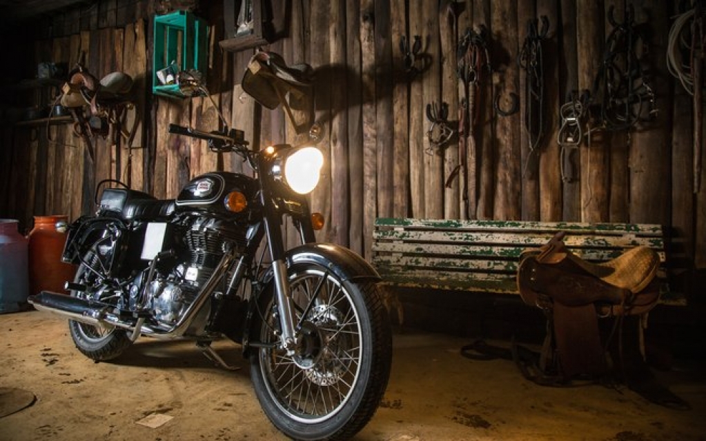 Royal Enfield testa modelo que deve substituir as 500 cc