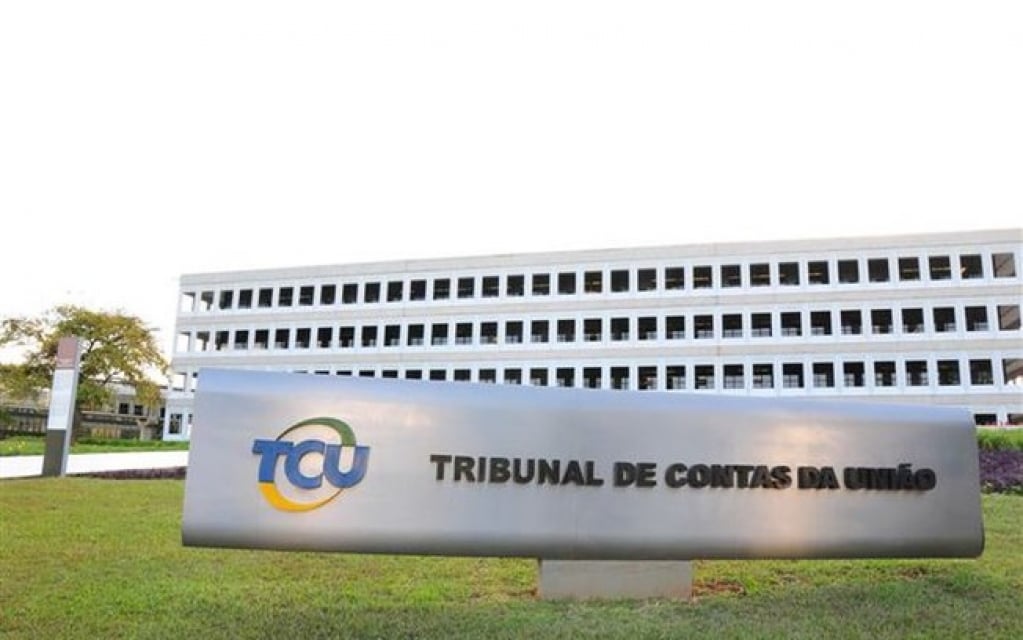 TCU suspende ampliação do BPC aprovada pelo Congresso