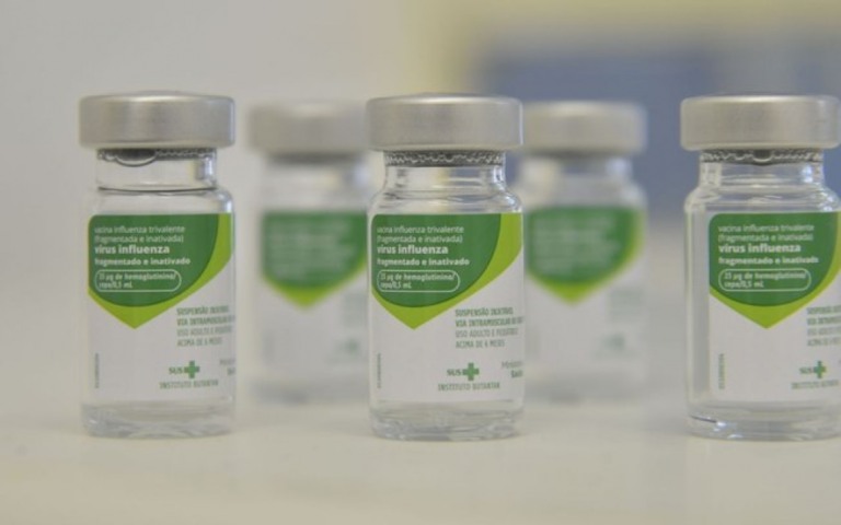 São Paulo cria projeto de vacinação contra Influenza em farmácias privadas