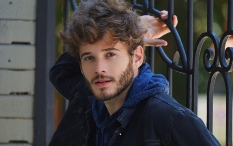 Ator de "Malhação" volta ao ar em duas emissoras diferentes Ator de "Malhação" volta ao ar em duas emissoras diferentes