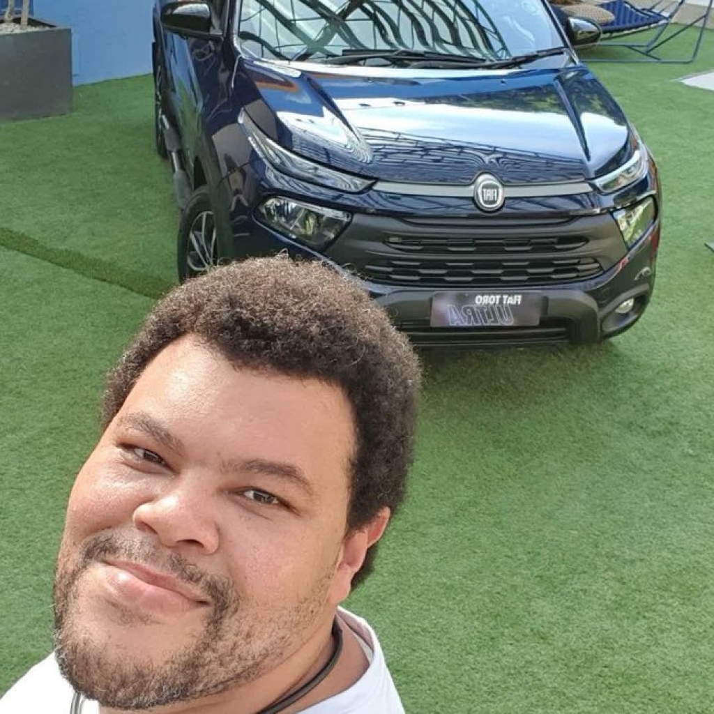 "BBB20": Depois de campanha na web, Babu Santana ganha carro da Fiat