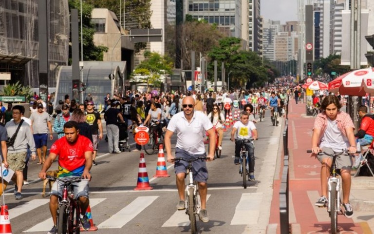 Covid-19: 71% dos brasileiros deixaram de frequentar pontos de lazer