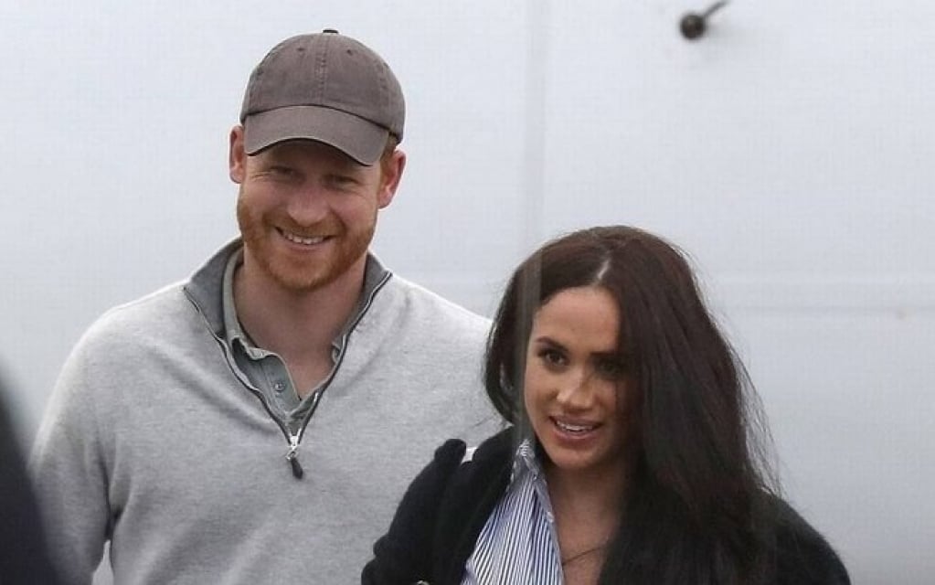 Meghan Markle e Príncipe Harry não passarão o aniversário do filho com a realeza