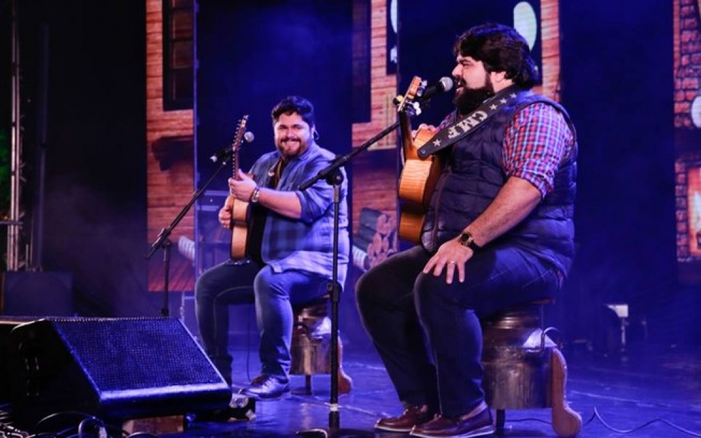 Show de César Menotti e Fabiano e mais lives para ver nesta quinta-feira