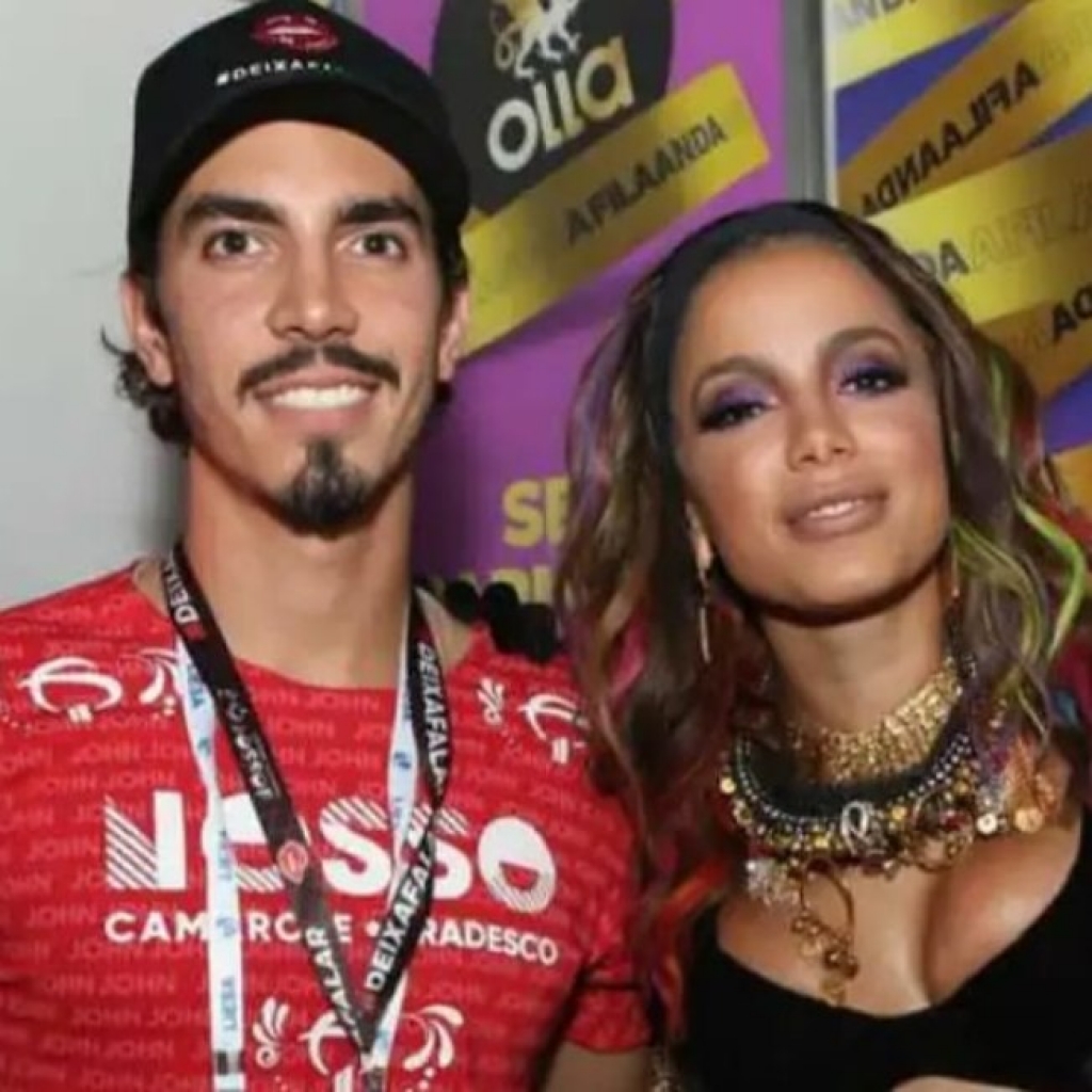 Chega ao fim o namoro de Anitta e Gabriel David, diz colunista