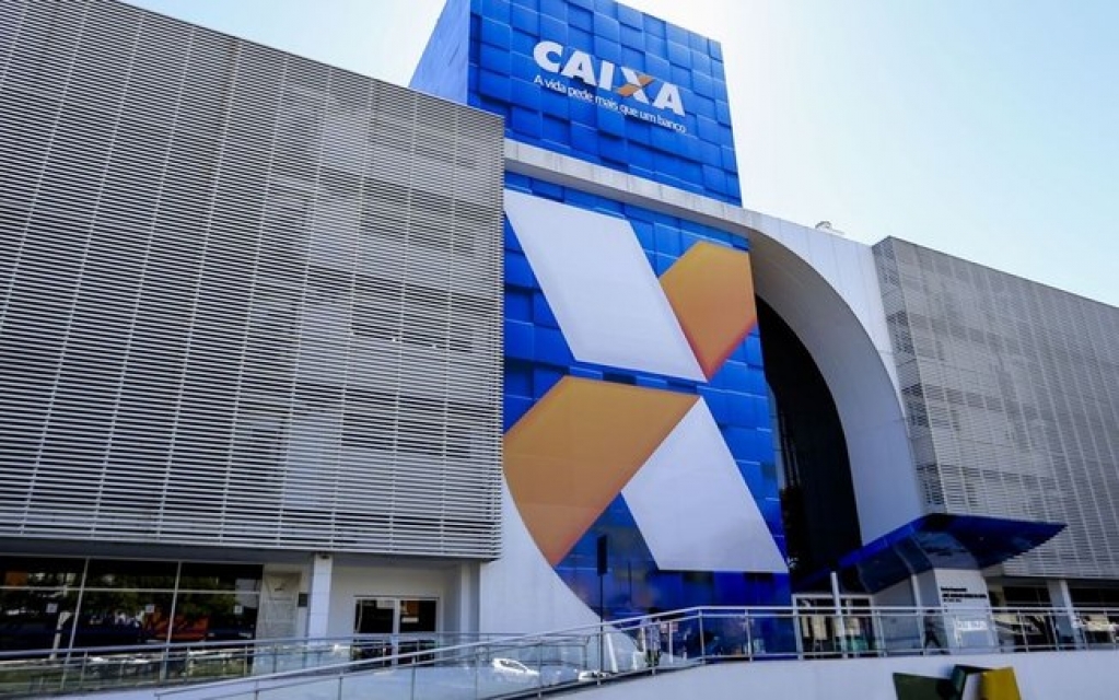 Caixa paga auxílio a 3,6 milhões de pessoas nesta quinta; saiba quem tem direito