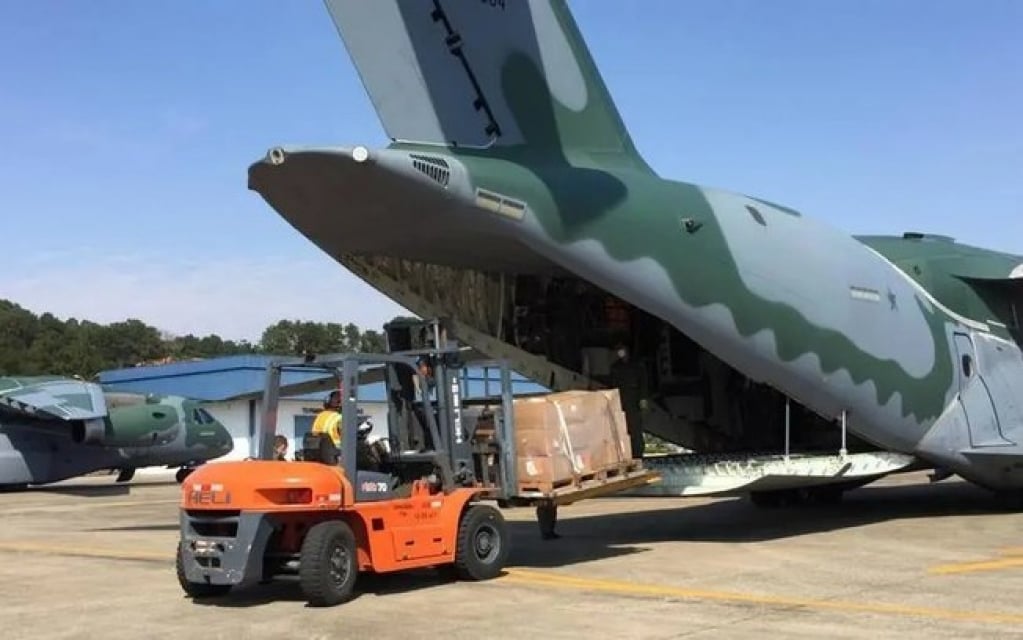 Covid-19: aviões da FAB chegam a Manaus com materiais de saúde