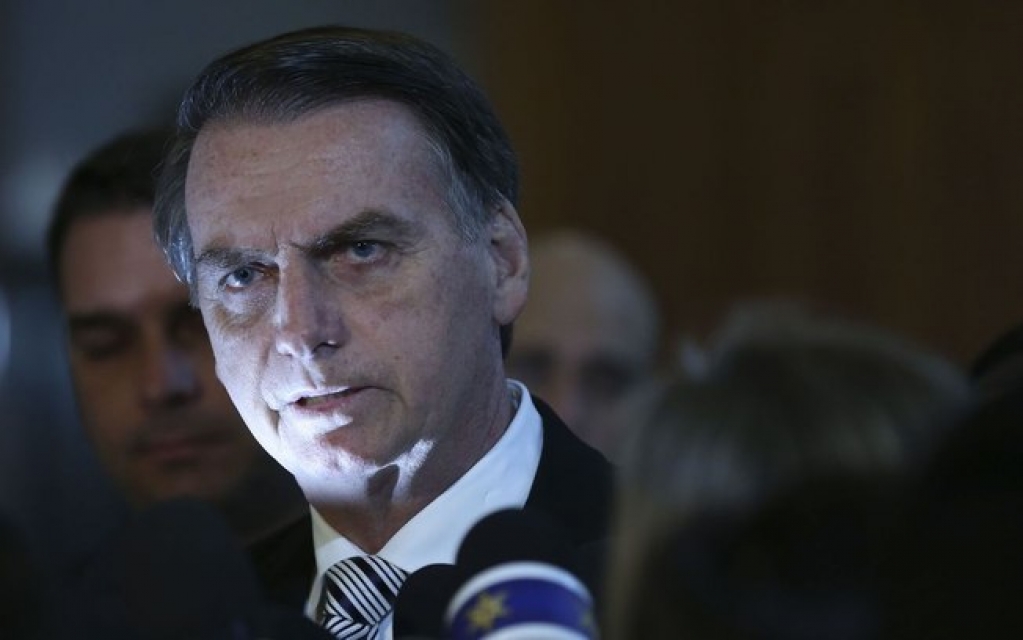 Bolsonaro compara Brasil com a África: " estamos virando um país de pobres"