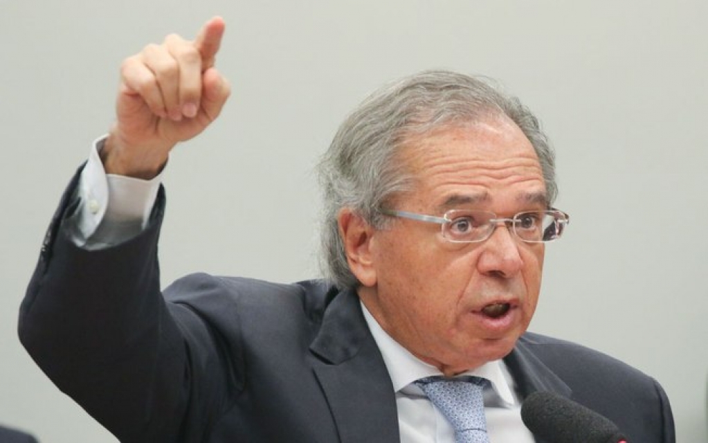 Em reunião, Guedes cobrou "vender rápido a p*** do Banco do Brasil", diz jornal