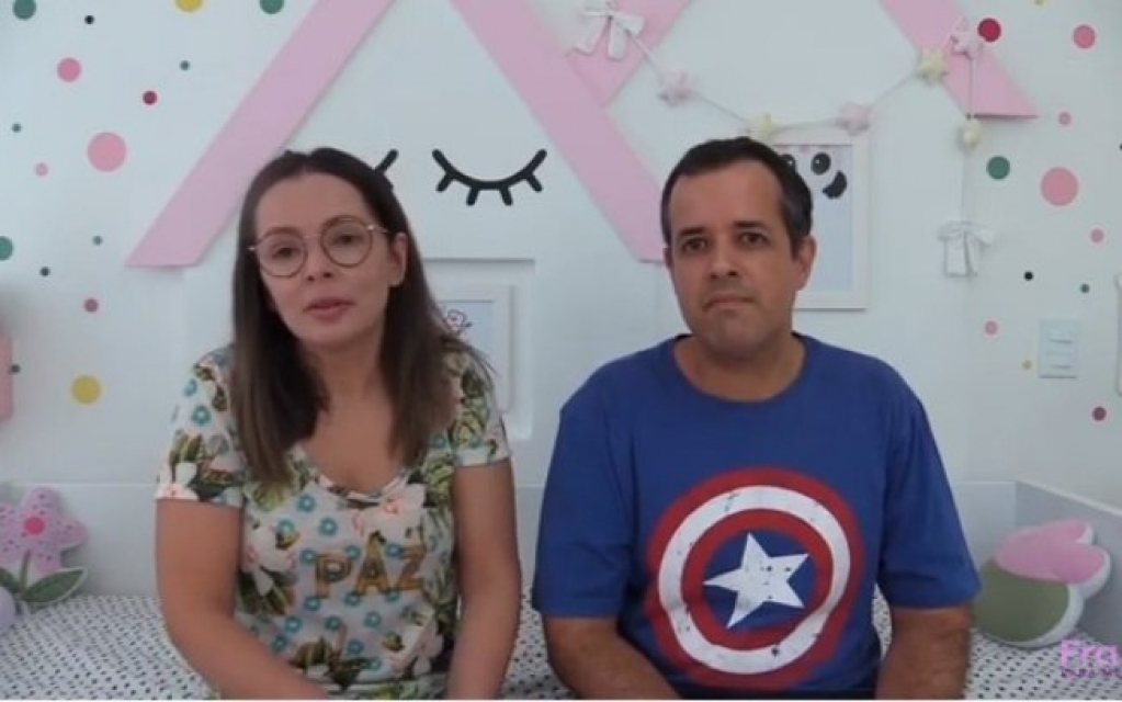 "Bel para Meninas" apaga vídeos do YouTube após campanha