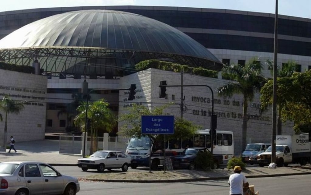 Justiça do Rio de Janeiro mantém proibição de abertura de templos para cultos