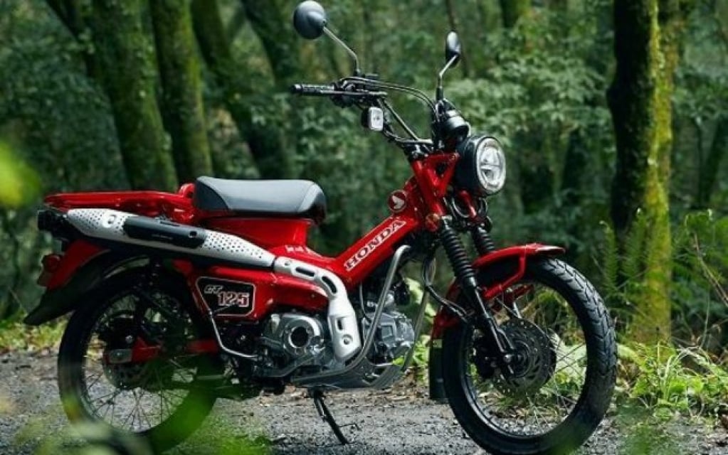 Honda CT 125 Hunter Cub, uma "mini scrambler", é revelada em teaser