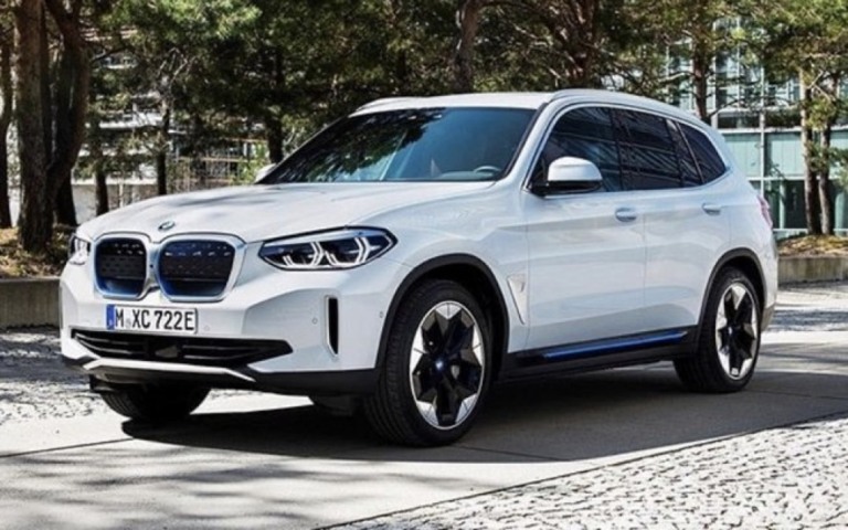 BMW aposta no futuro com os carros elétricos IX3, I4, iNEXT e M5
