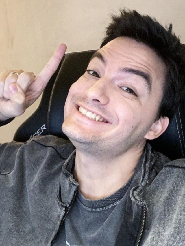 Live com Felipe Neto discutirá papel de pessoas brancas na luta contra o racismo