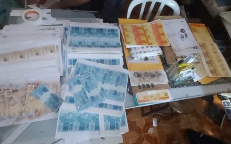 Polícia descobre fábrica de dinheiro falso em São Paulo