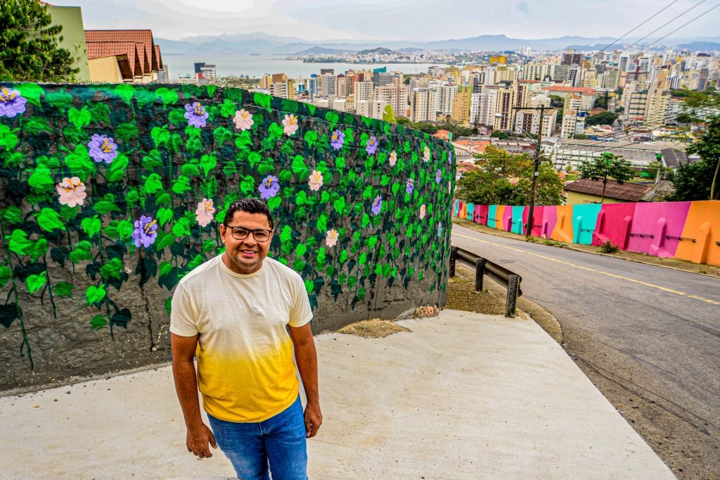 Ministro do STJ teve filho com doméstica e nunca o reconheceu