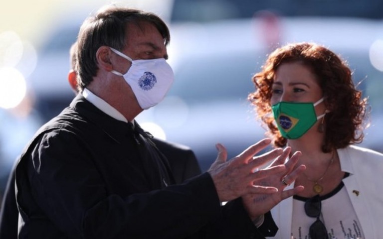 AGU diz que vai recorrer de decisão que obriga Bolsonaro a usar máscara