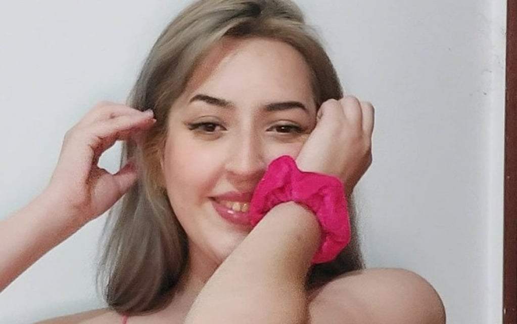 De bullying a meme: quem é Laura Seraphim, jovem que ganhou o TikTok e o Twitter