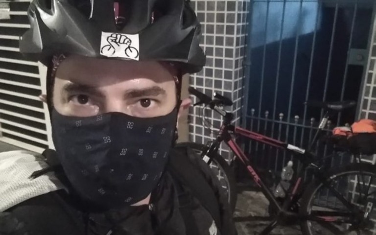 Periferias em SP sairiam melhor da pandemia com bicicletas, dizem ciclistas