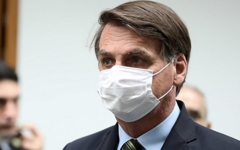 Bolsonaro aprova R$ 3 bilhões para cultura durante pandemia
