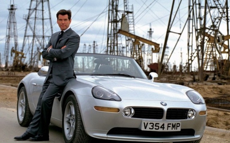 Clássico moderno, o roadster BMW Z8 completa 20 anos